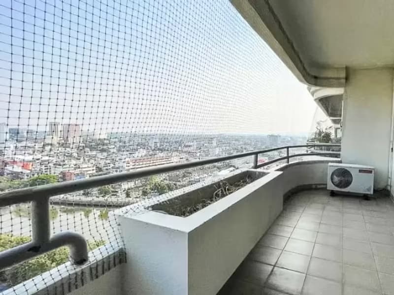 2 Bedroom Condo