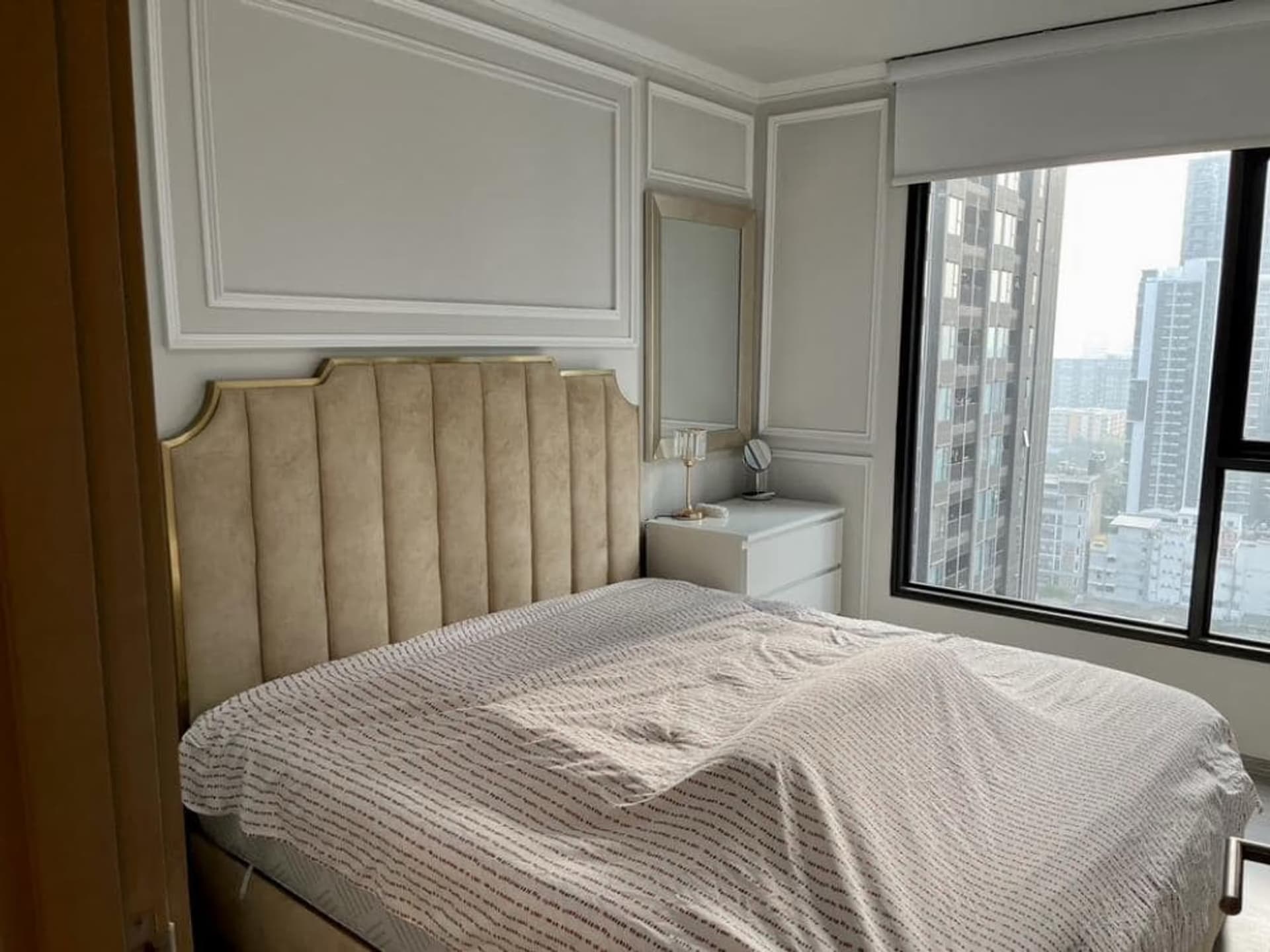 1 Bed Condo for Sale  Near Phra Ram 9 MRT - Image 2