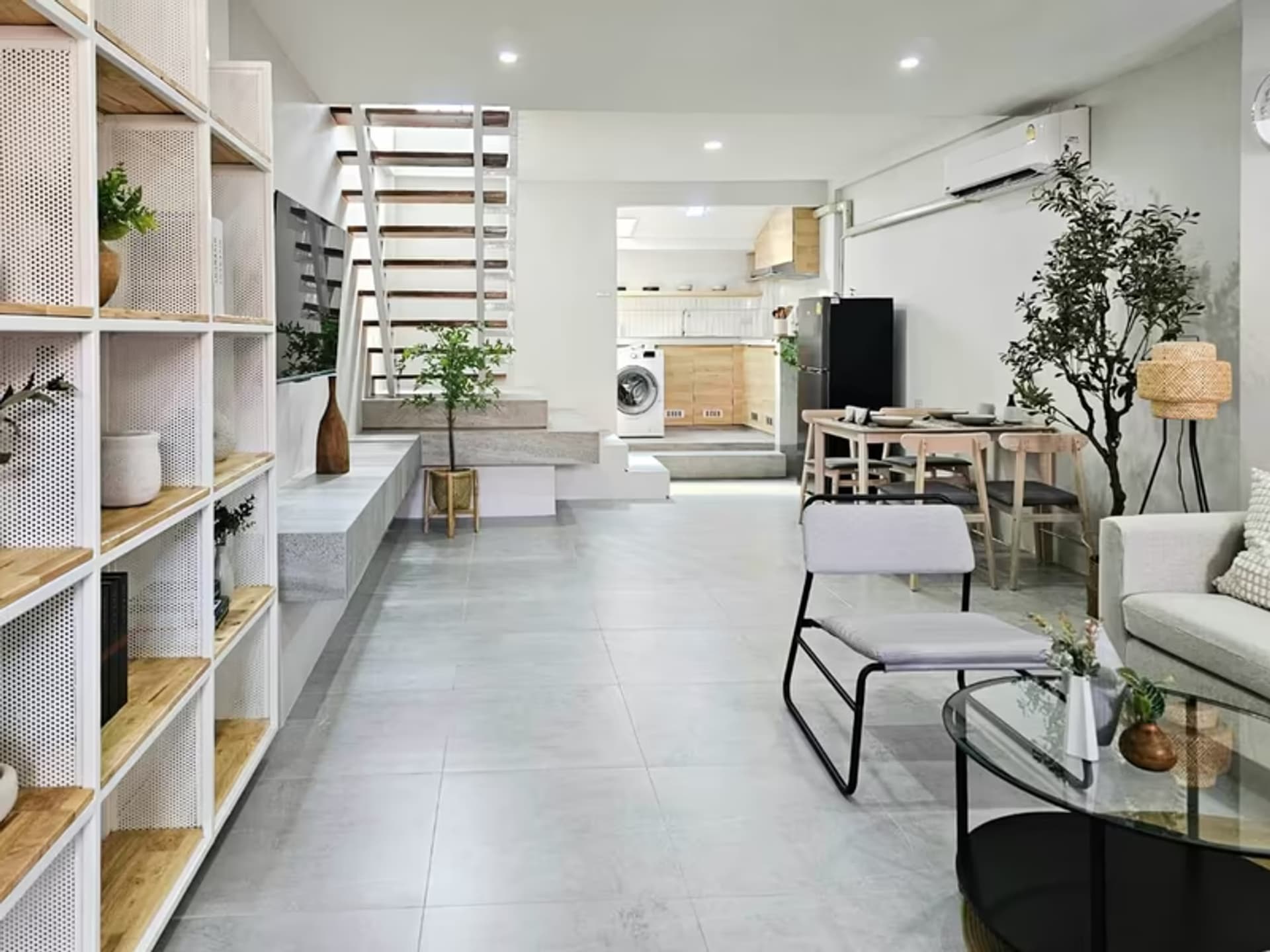 2 Bedroom House - Image 3