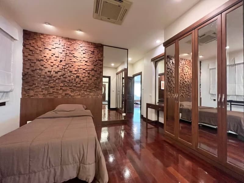 4 Bed House for Sale in Hang Dong