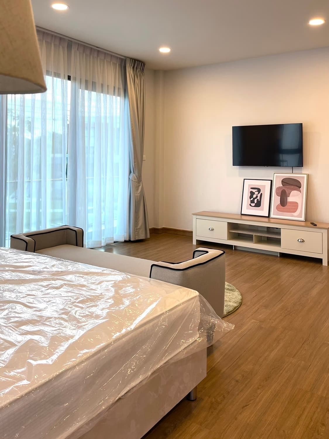 4 Bed House for Rent and Sale in Bang Phli, Samut Prakan - Image 9