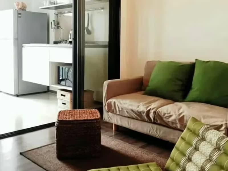 1 Bedroom Condo