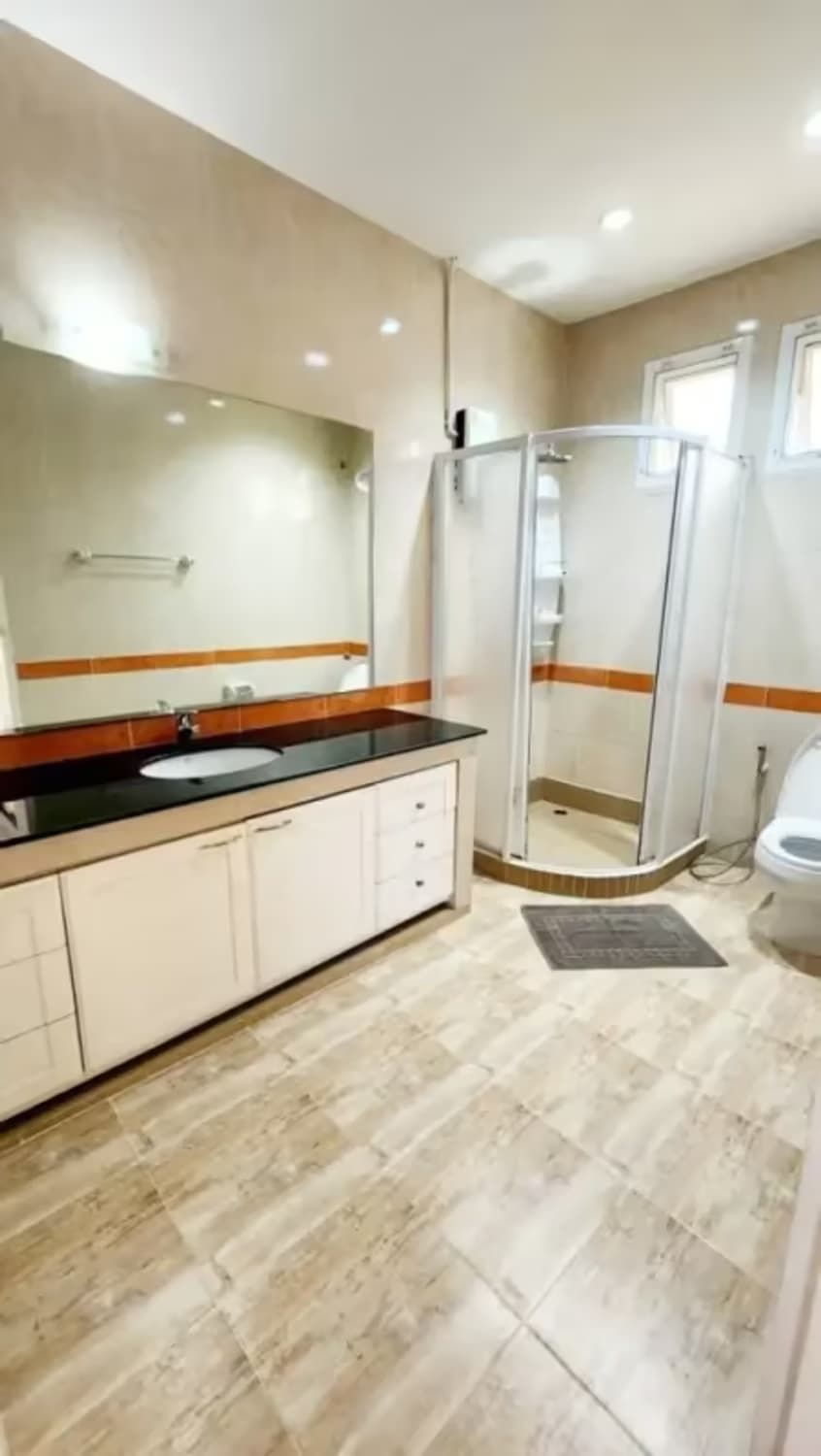 3 Bedroom House - Image 3