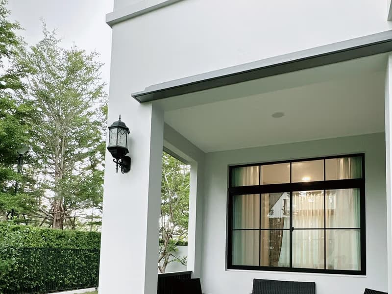 House for Sale, Sale w/Tenant in Saphan Sung.