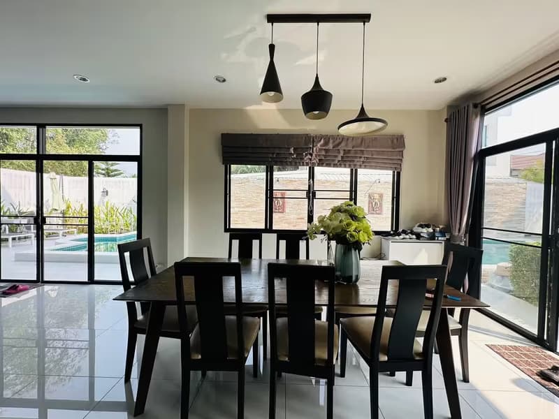 4 Bedroom House