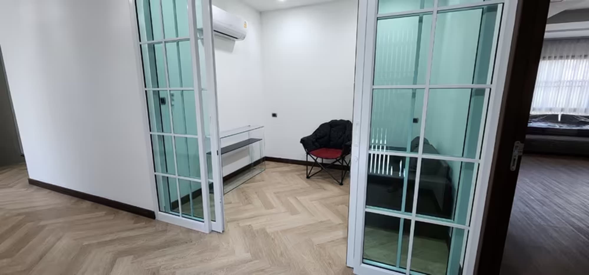 3 Bedroom House - Image 7