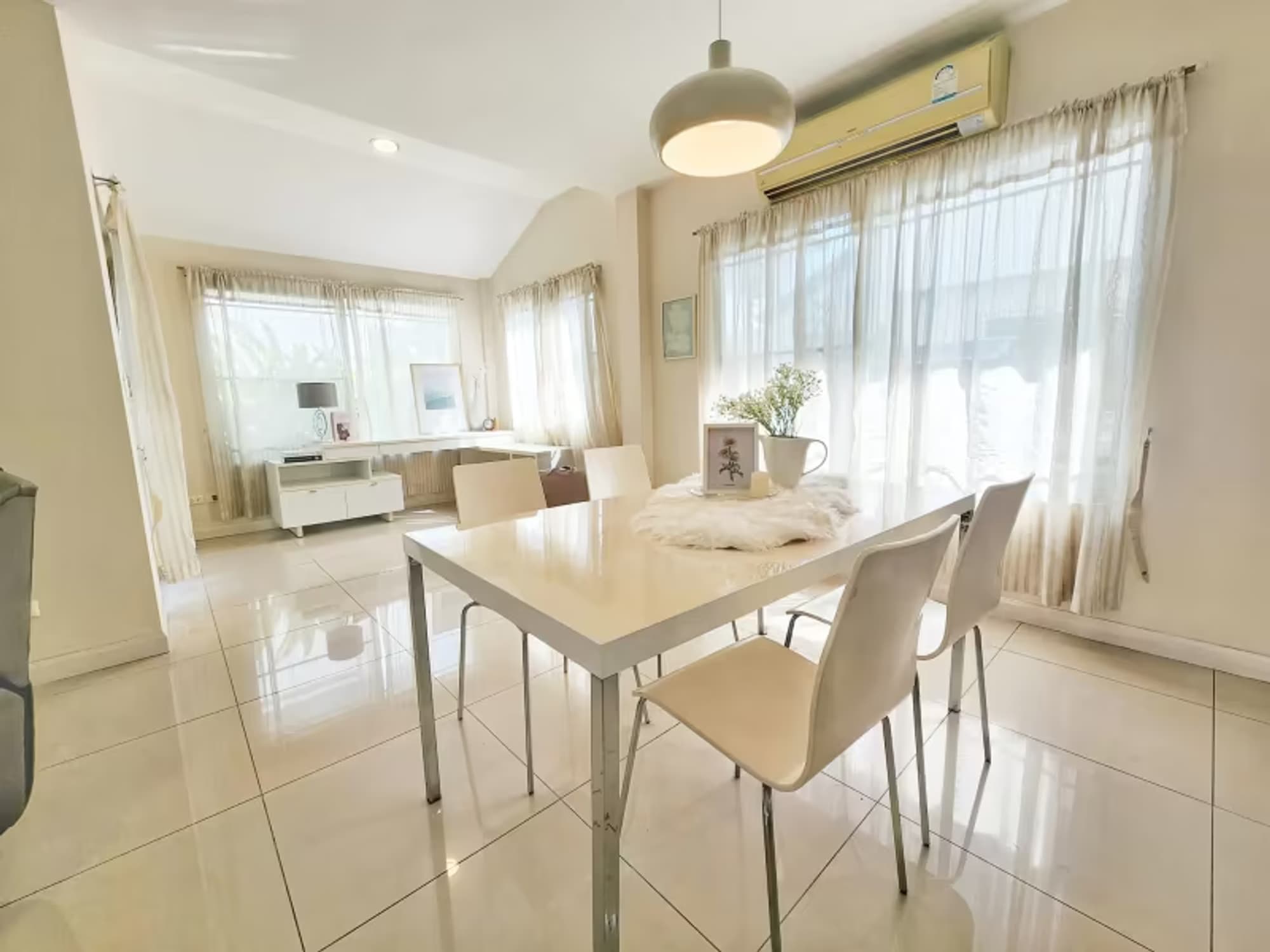 3 Bedroom House - Image 4