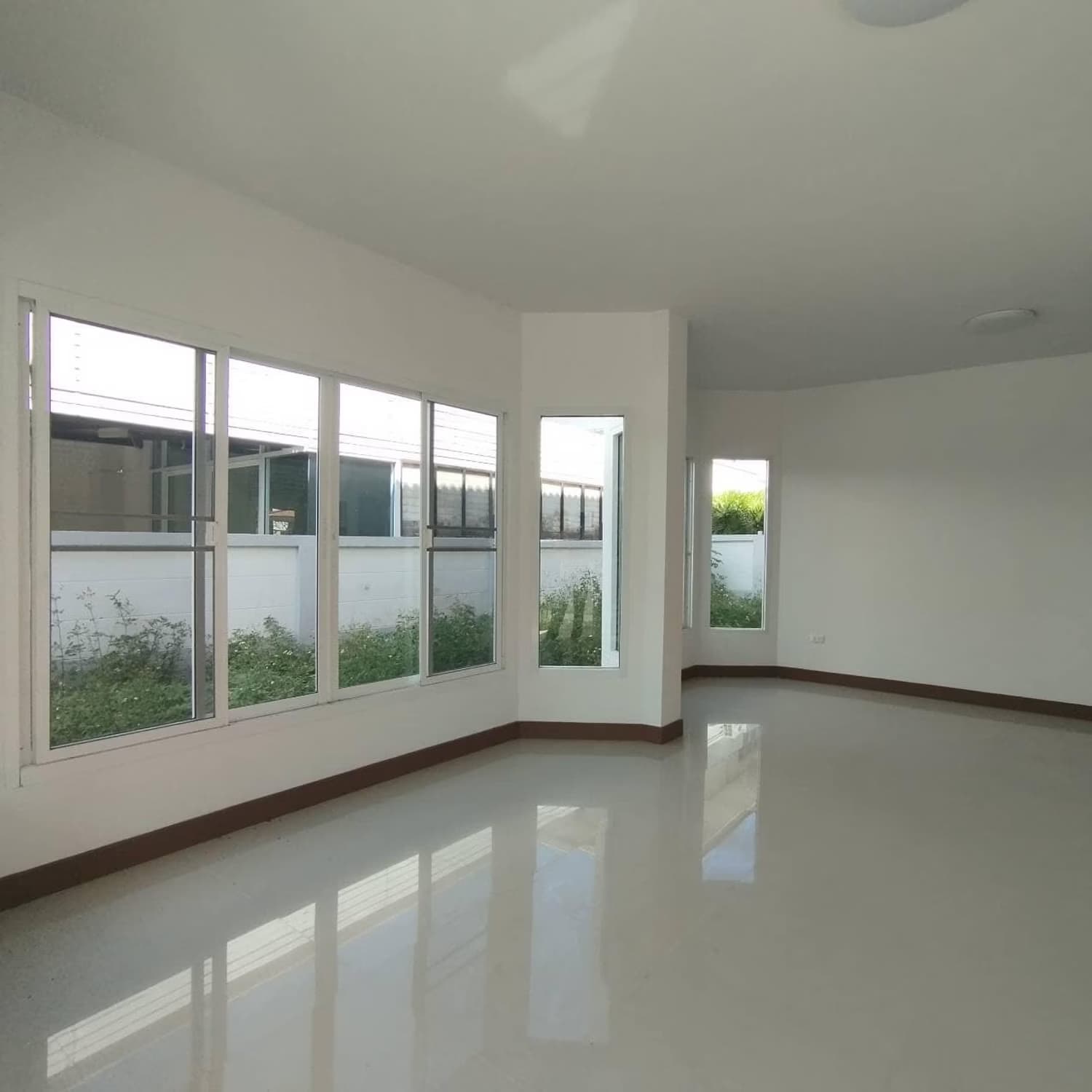 House for Rent at Rung Arun Ville - Image 3
