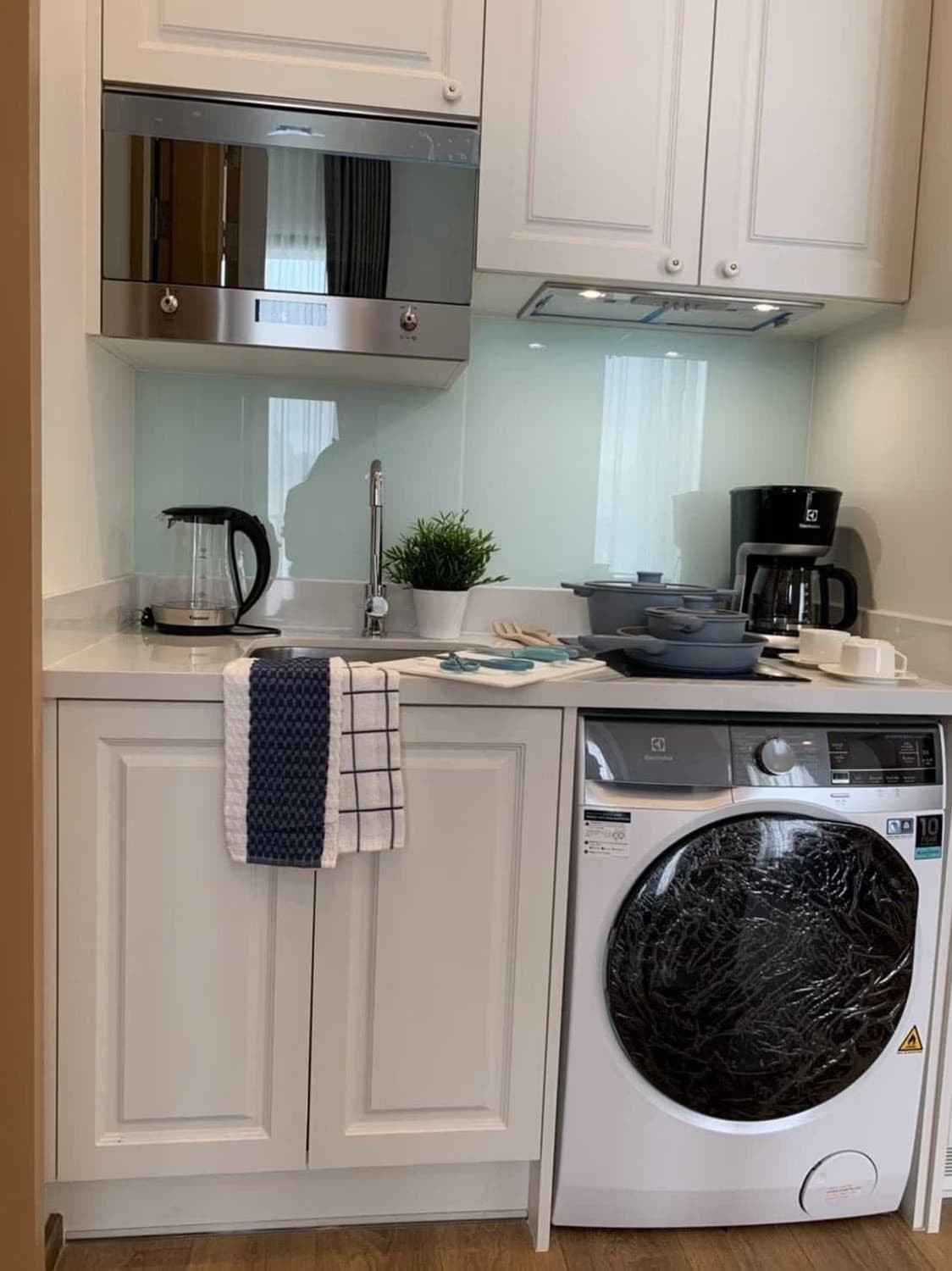2 Bed Condo for Rent in Watthana - Image 4