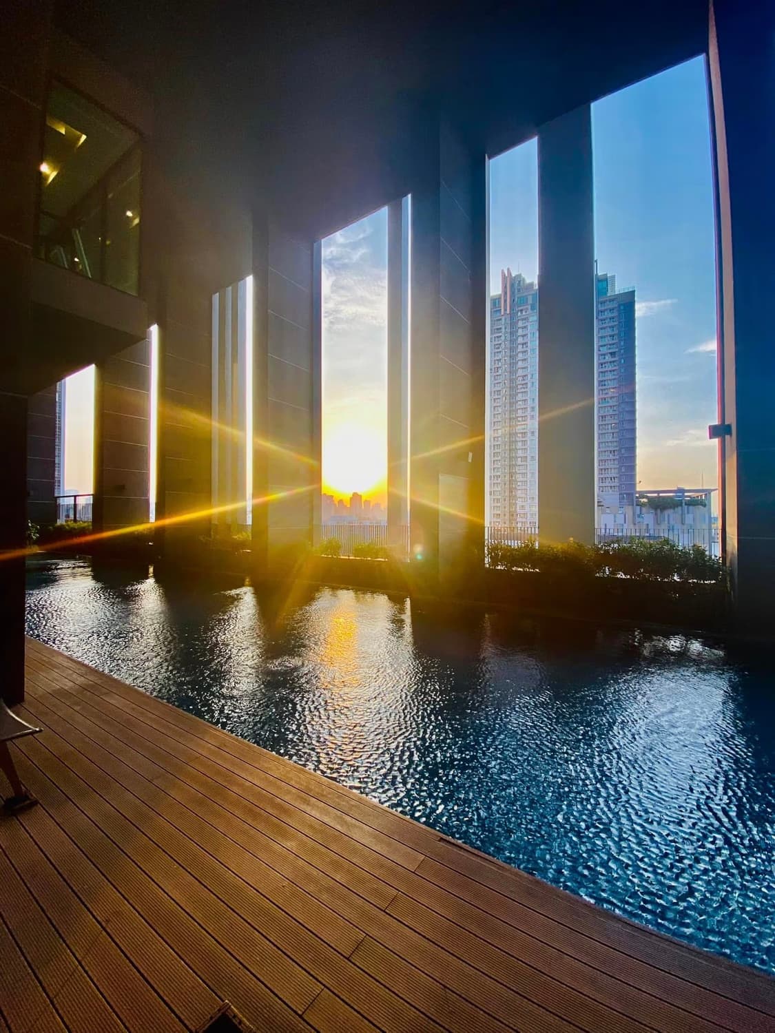 2 ห้องนอน Condo สำหรับ ขาย ใกล้ Ramkhamhaeng ARL - Image 13