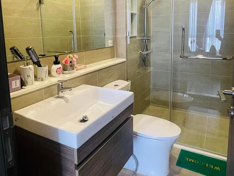 Condo for Rent at Rhythm Charoenkrung Pavillion