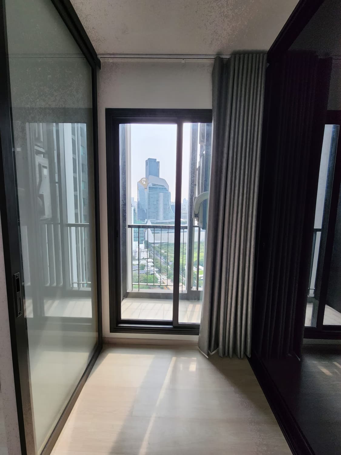 Condo for Sale at Life One Wireless - Image 7