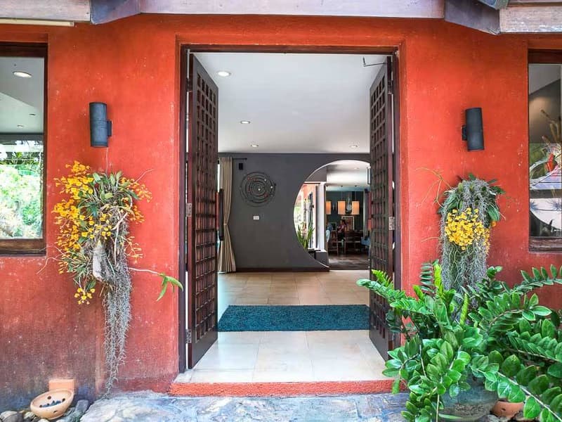 Pool Villa for Rent/Sale near City [Holiday Rental]