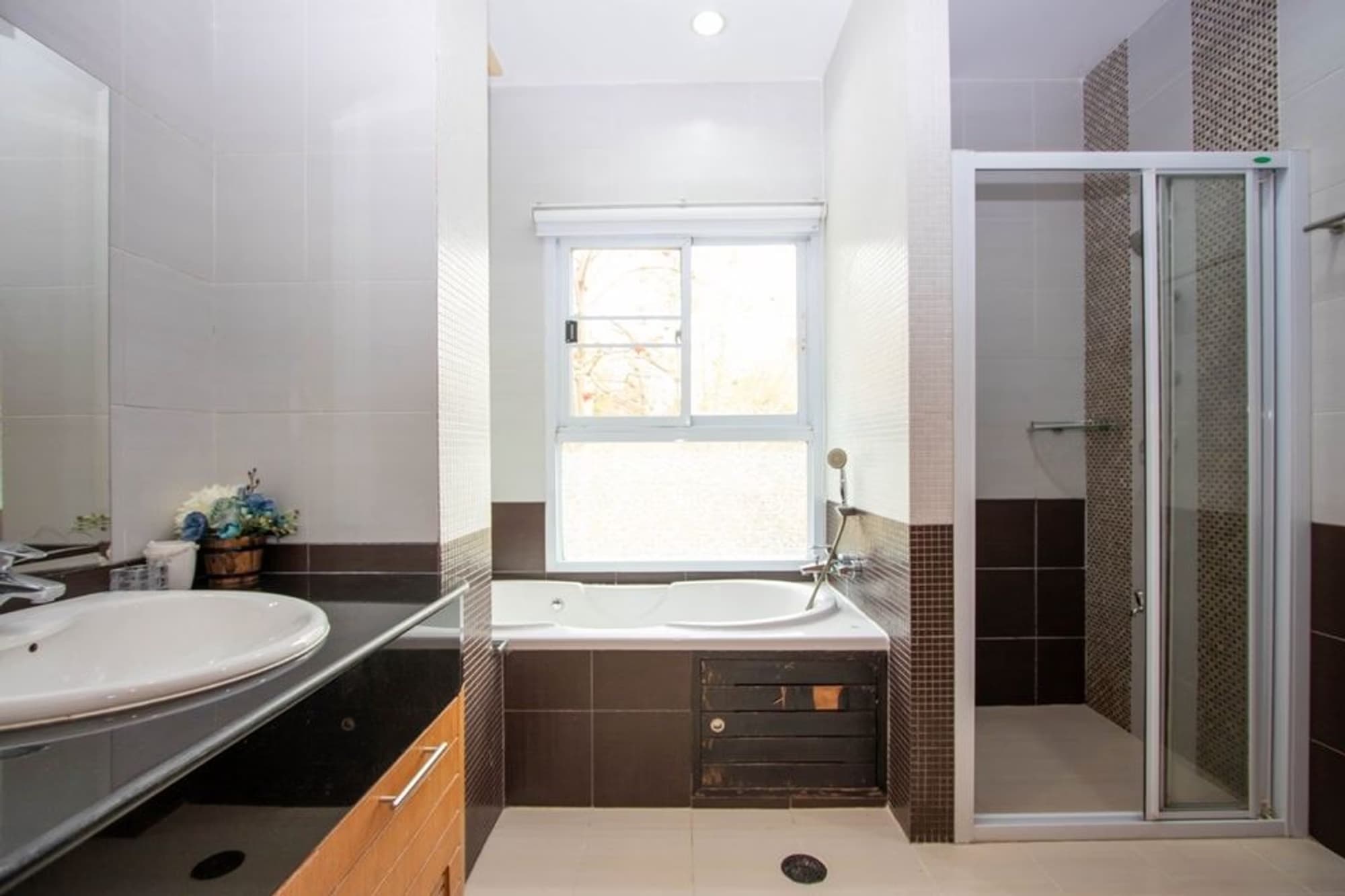 Condo for Sale at Touch Hill Place - Image 5