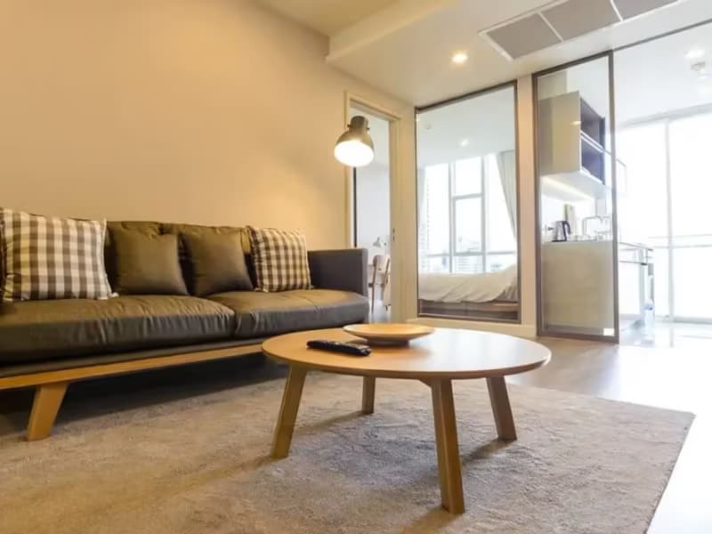 1 Bedroom Condo