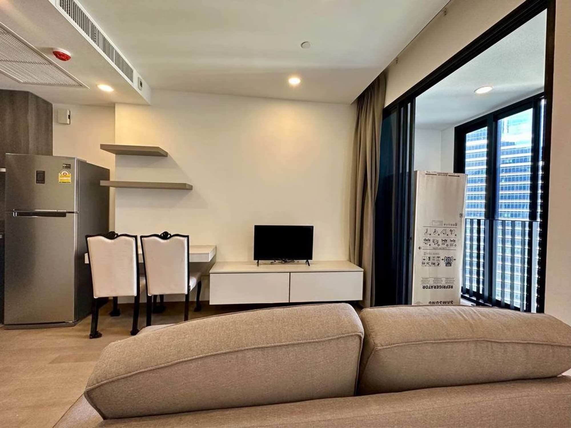 1 Bedroom Condo - Image 2