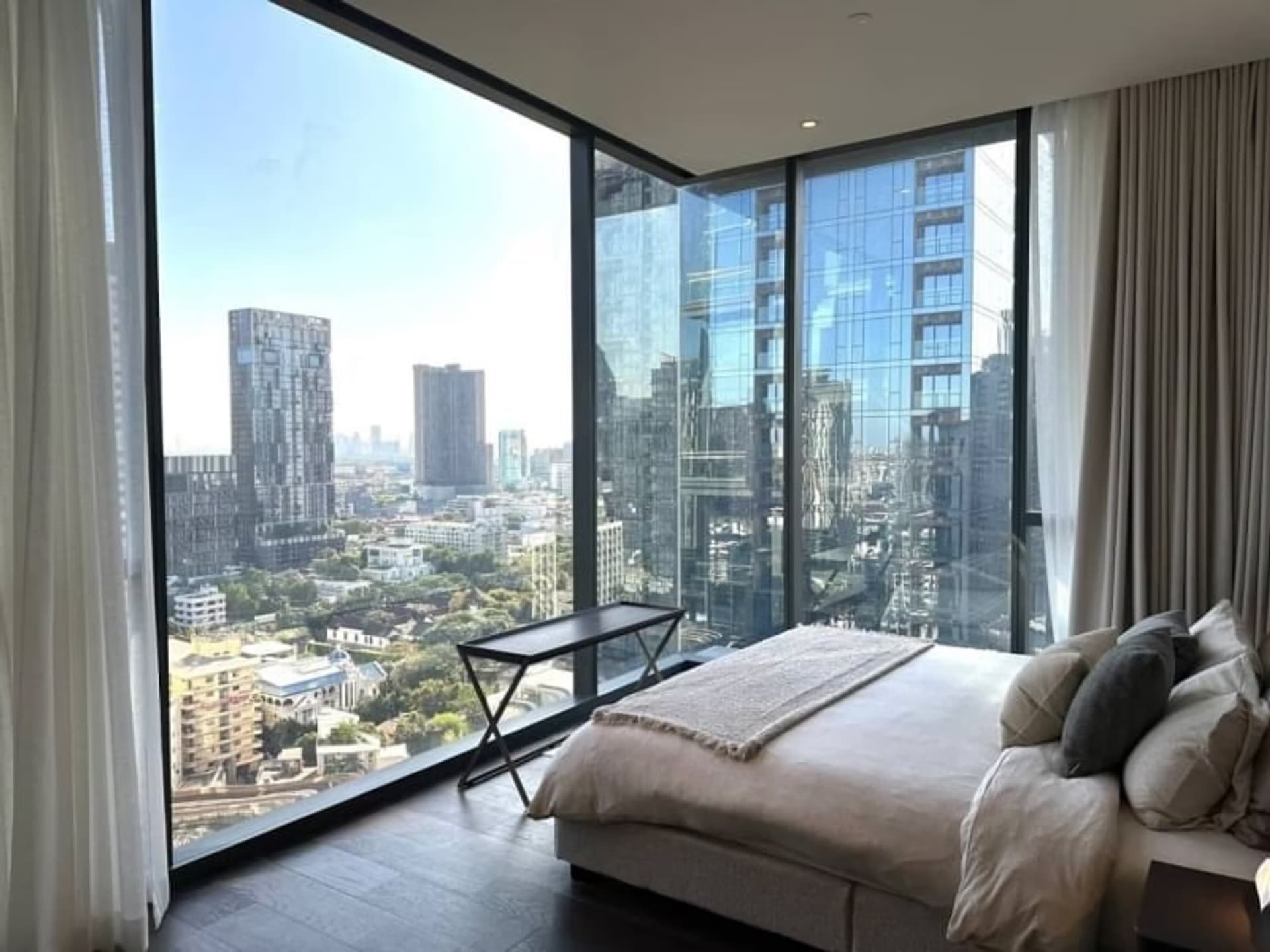 3 Bed Condo for Sale in Watthana - Image 11