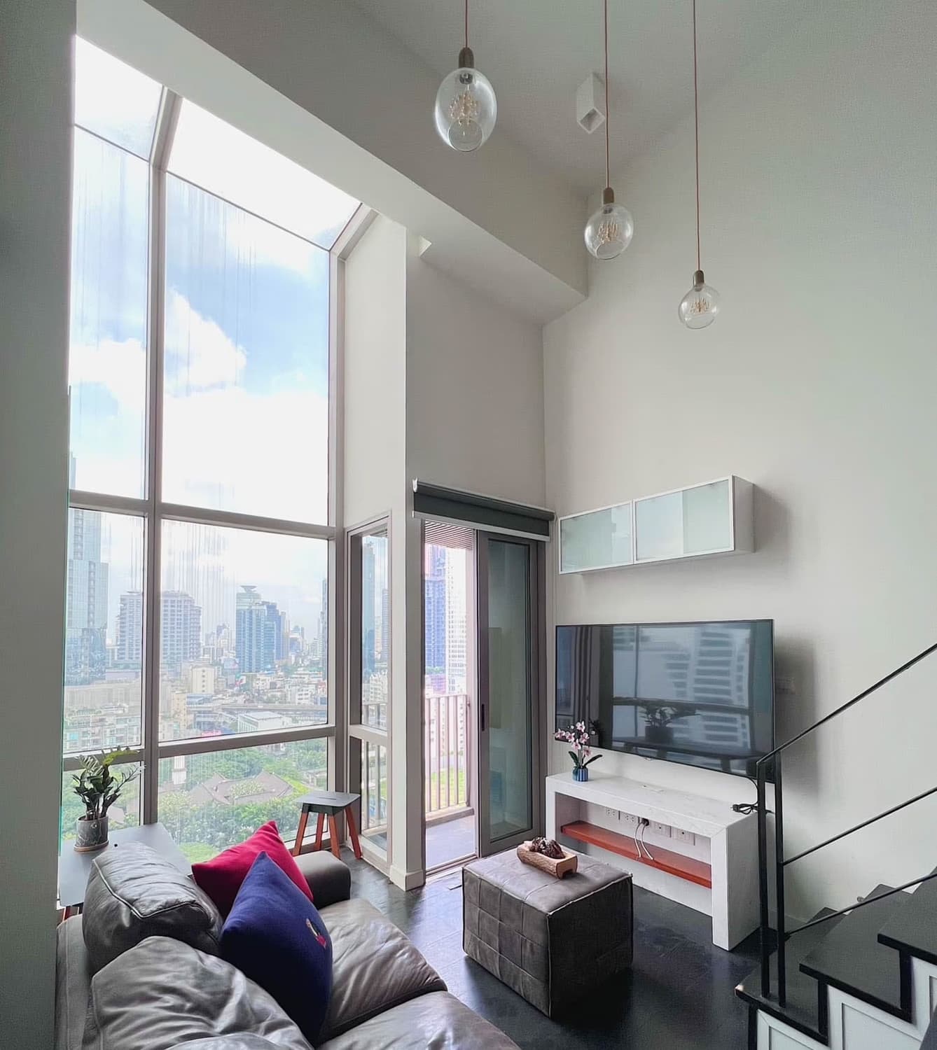 1 Bed Condo for Sale in Khlong Toei - Image 1