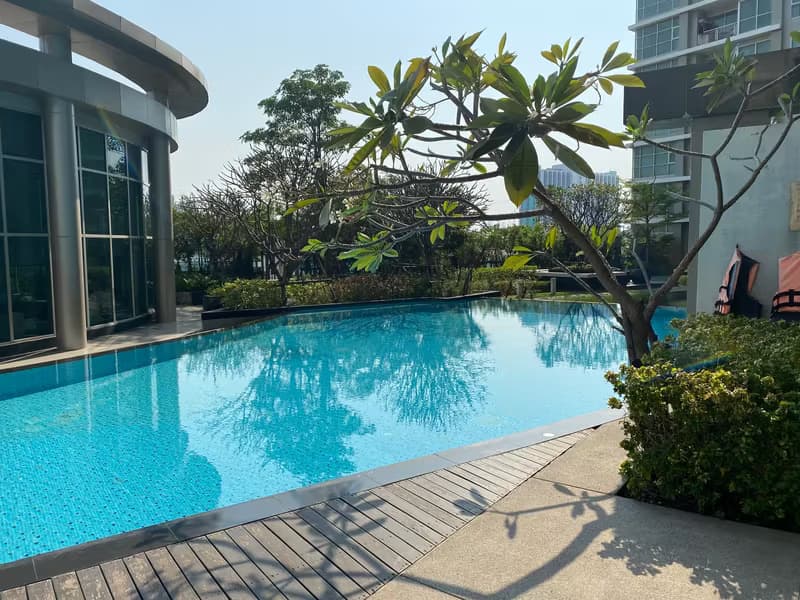 2 Bedroom Condo