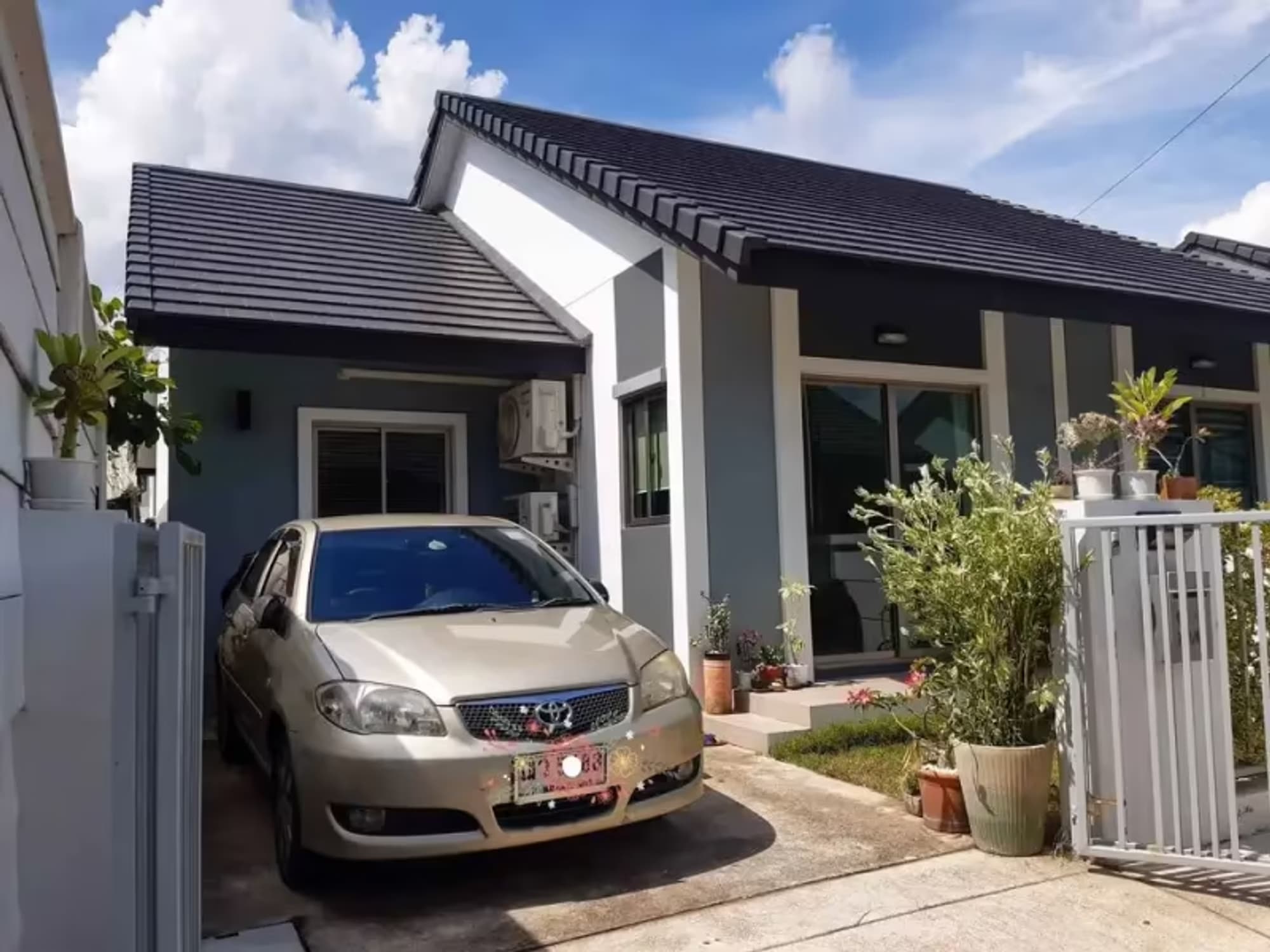 2 Bedroom House - Image 7