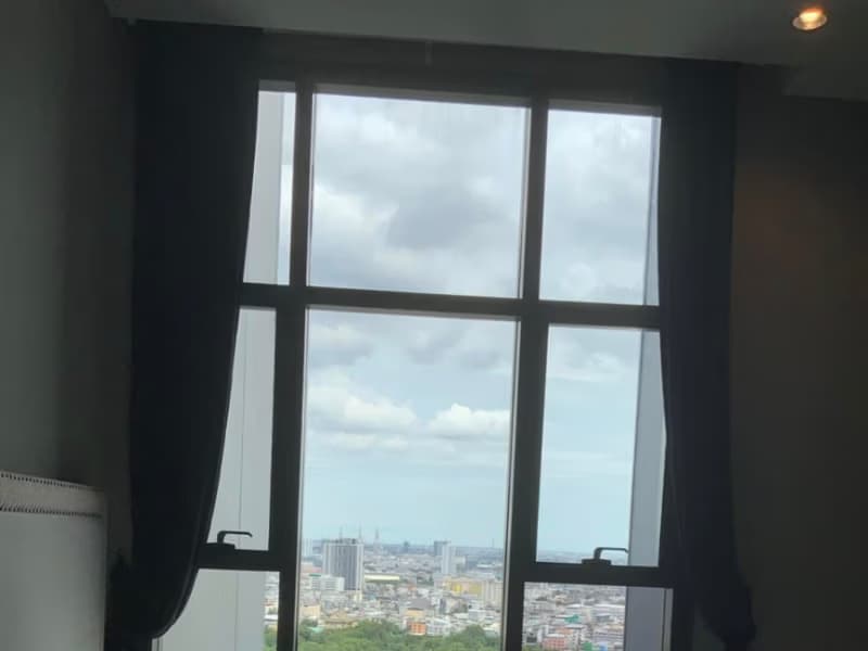 Condo for Sale at The Diplomat Sathorn