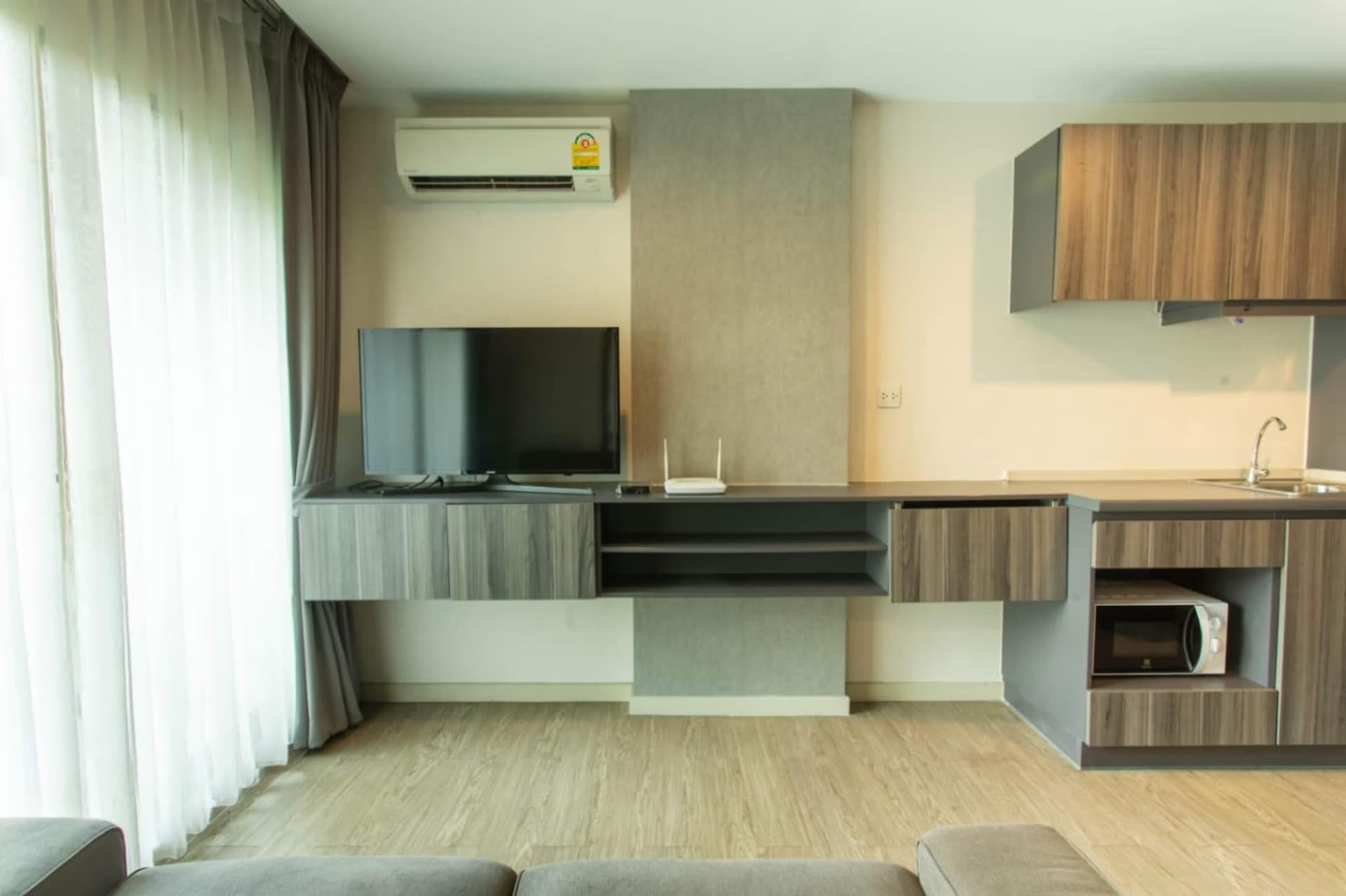 1 Bedroom Condo - Image 2