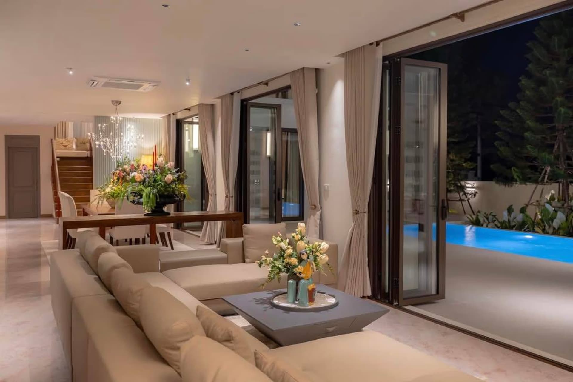 5 Bed House for Sale in Saraphi District - Image 12