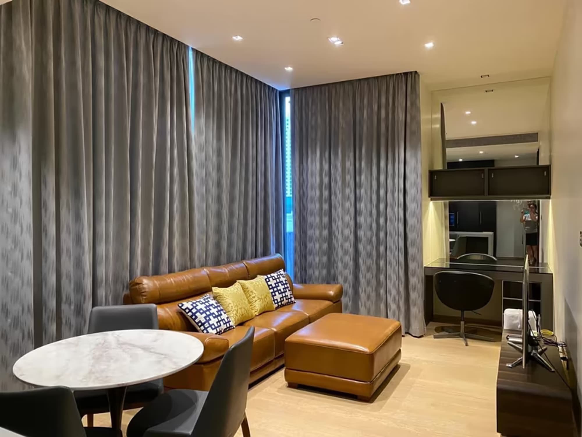 Condo for Rent at 28 Chidlom by SC Asset - Image 1