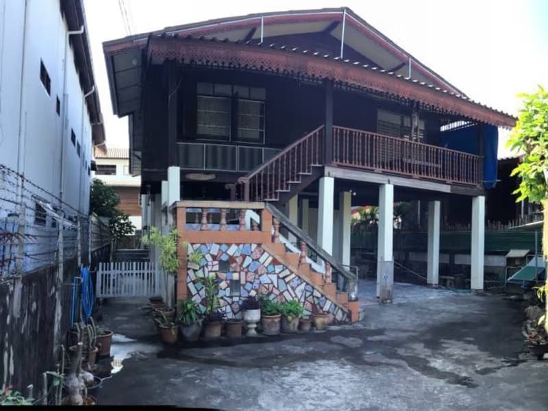 5 Bed House for Sale in Mueang Chiang Mai