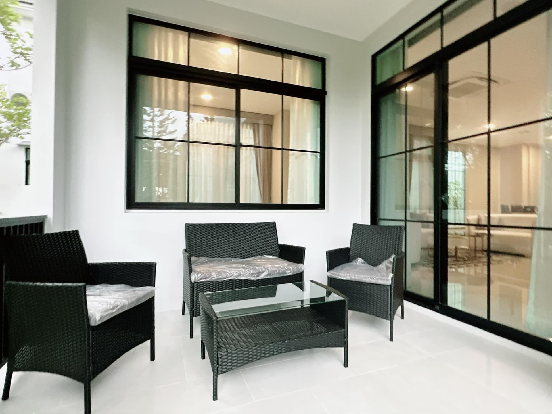  - Image 7