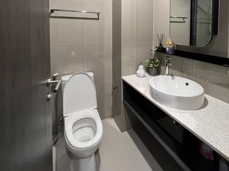 Condo for Rent at XT Huaikhwang