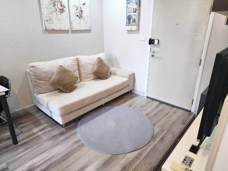 1 Bed Condo for Rent in Sathon