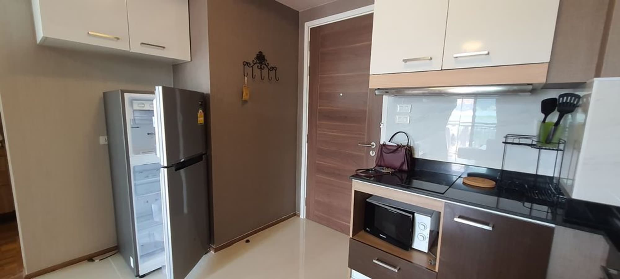 2 Bed Condo for Rent in Mueang Chiang Mai - Image 3