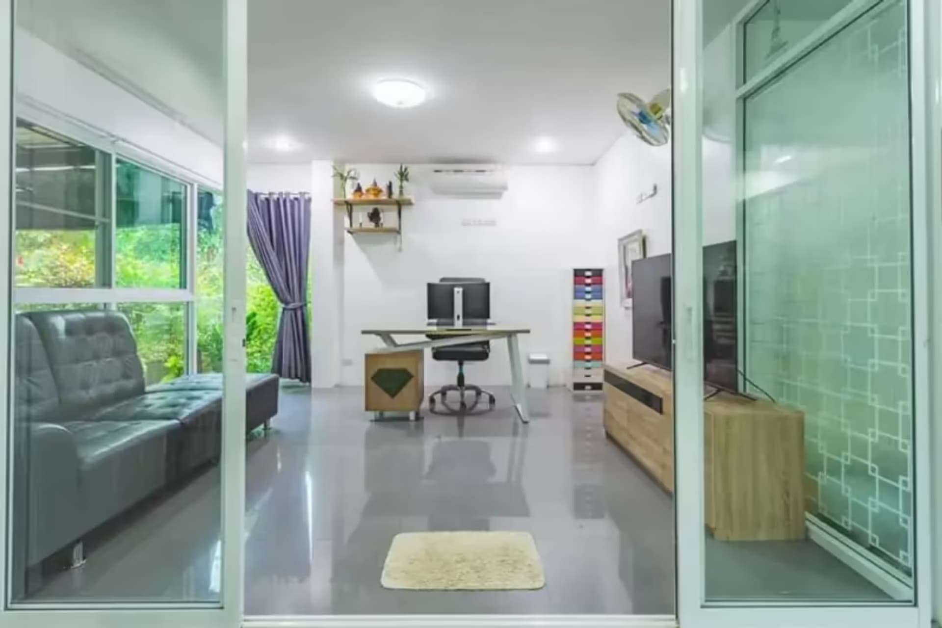 2 Bedroom House - Image 4