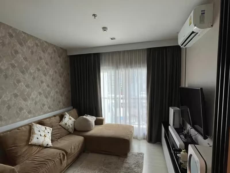 1 Bedroom Condo