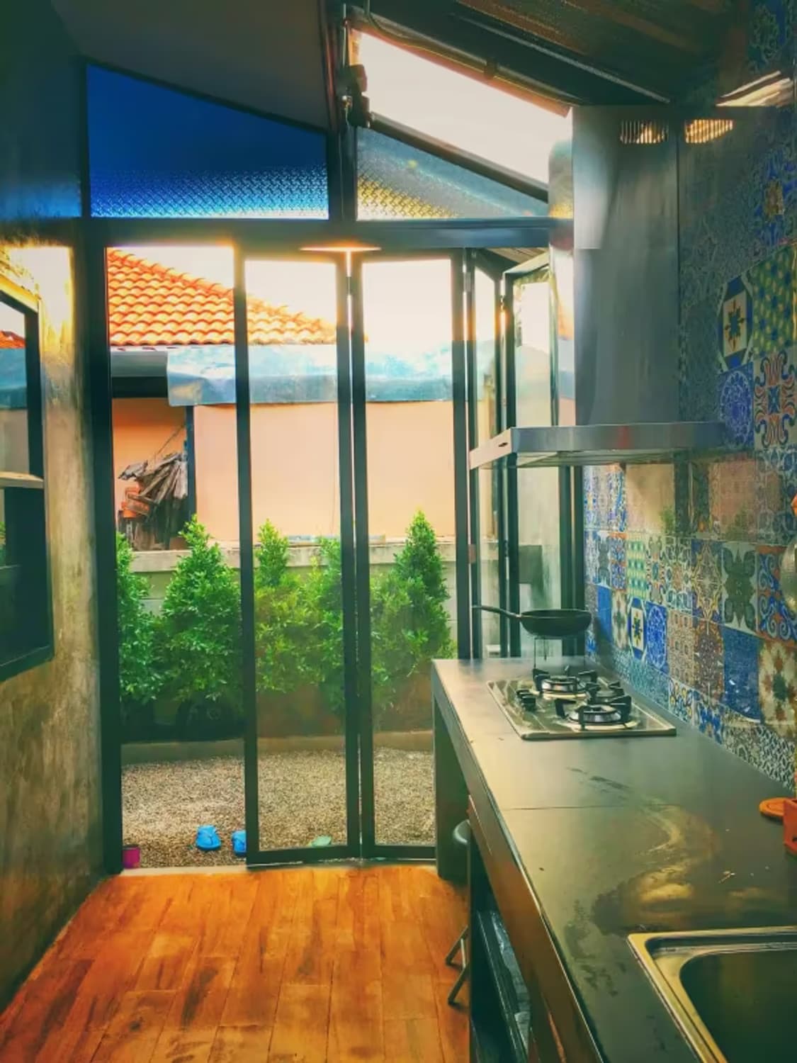 2 Bedroom House - Image 5