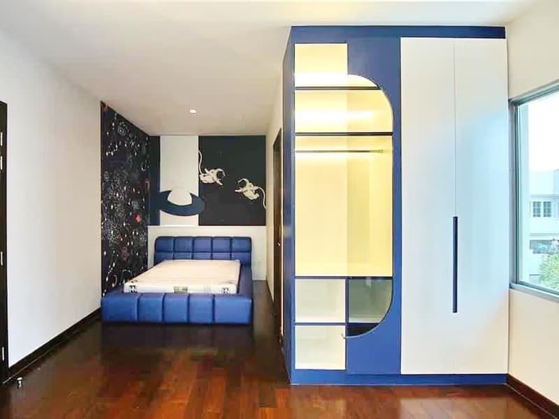 5 Bed House for Rent and Sale in Prawet