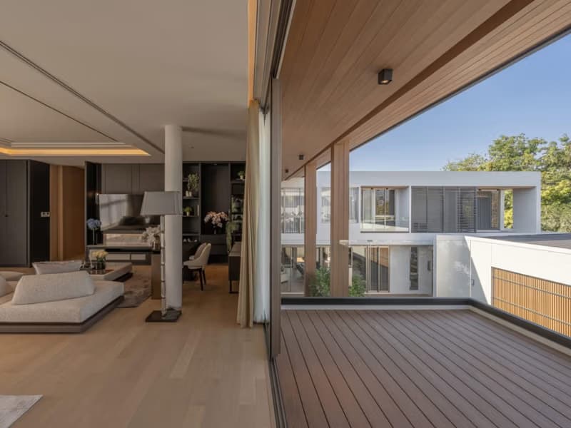 5 Bed House for Sale in Hang Dong
