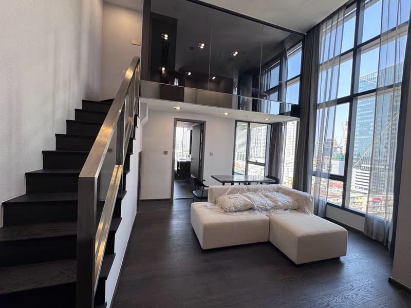 1 Bed Condo for Sale in Ratchathewi