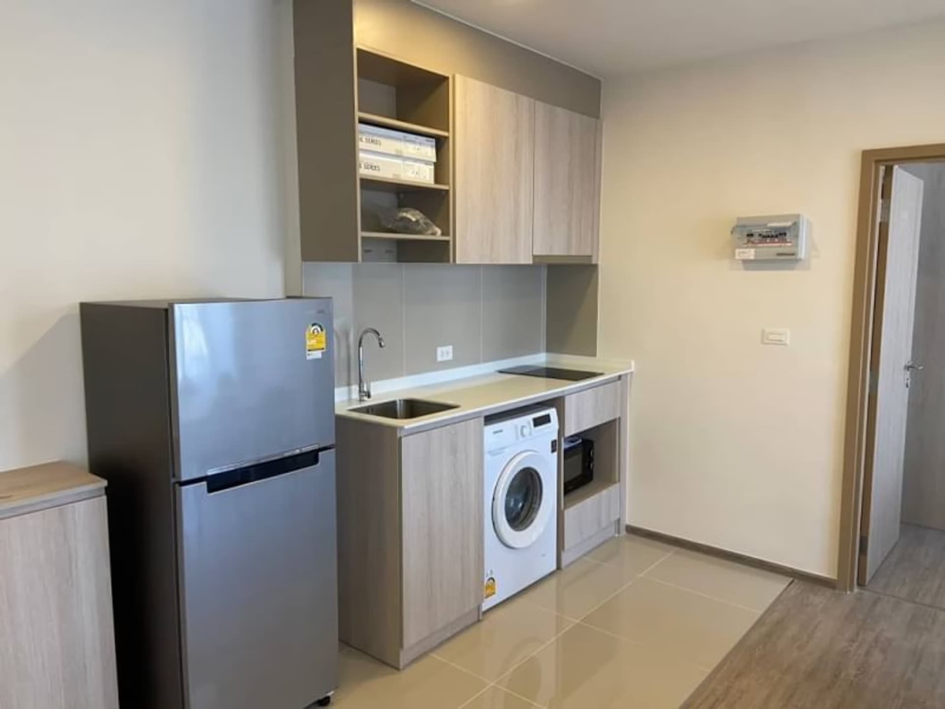 2 Bed Condo for Rent and Sale in Watthana - Image 5