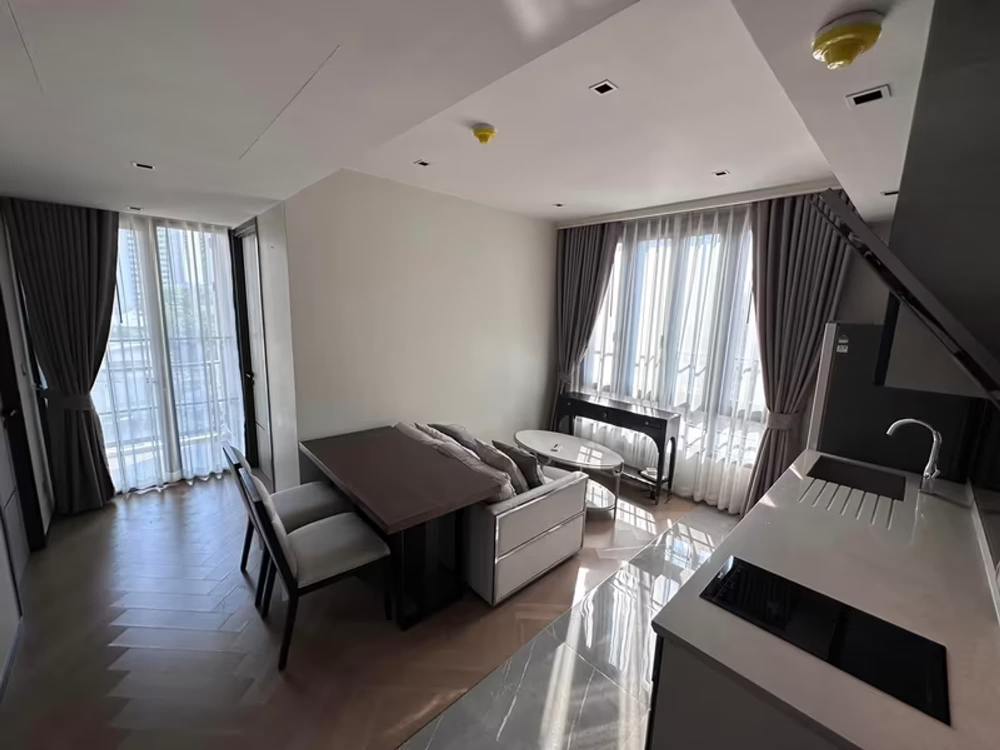 Condo for Rent, Sale, at The Reserve Sukhumvit 61 - Image 4