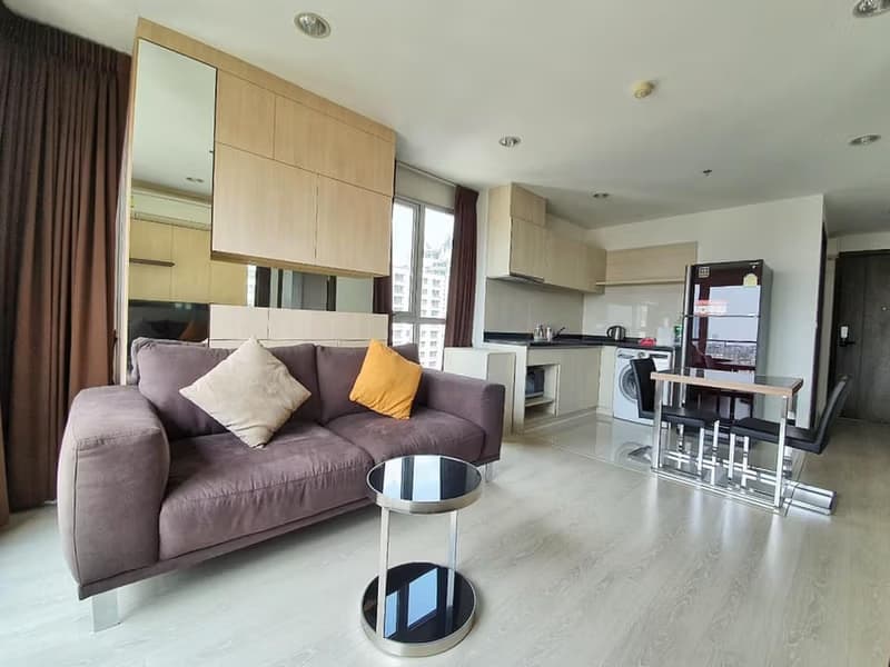 2 Bed Condo for Rent and Sale in Sathon