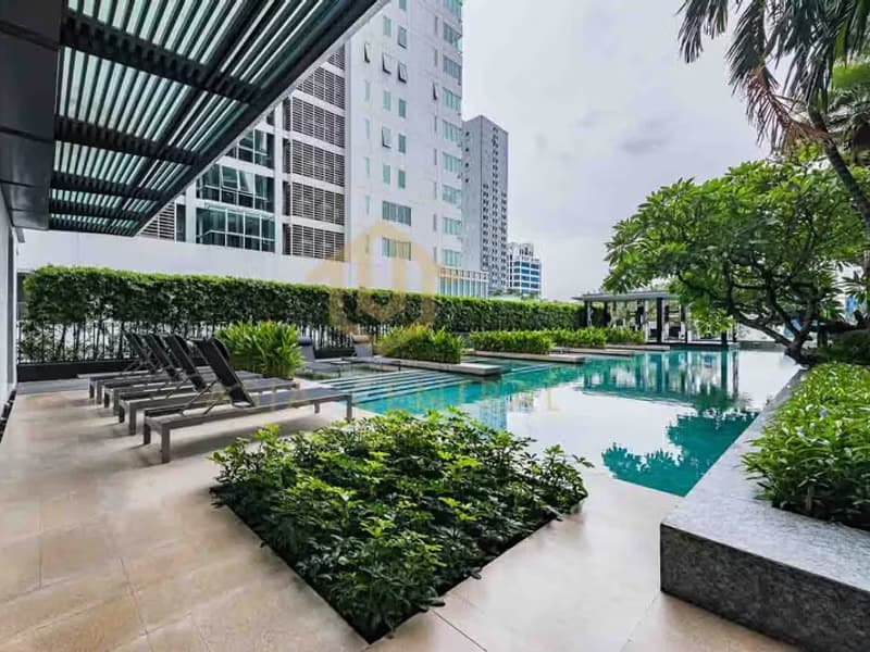 2 Bedroom Condo