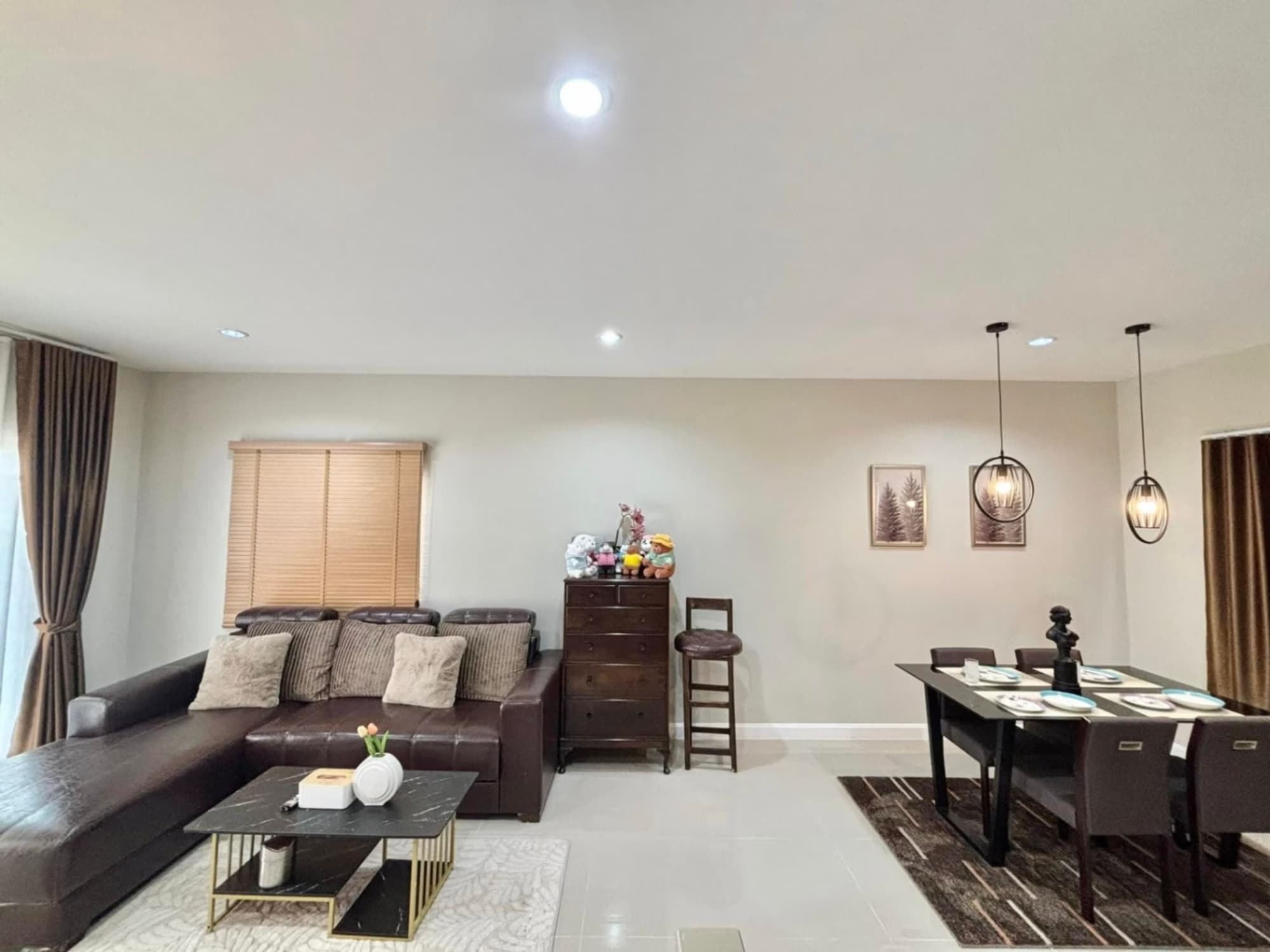 4 Bed House for Rent in Saraphi - Image 7