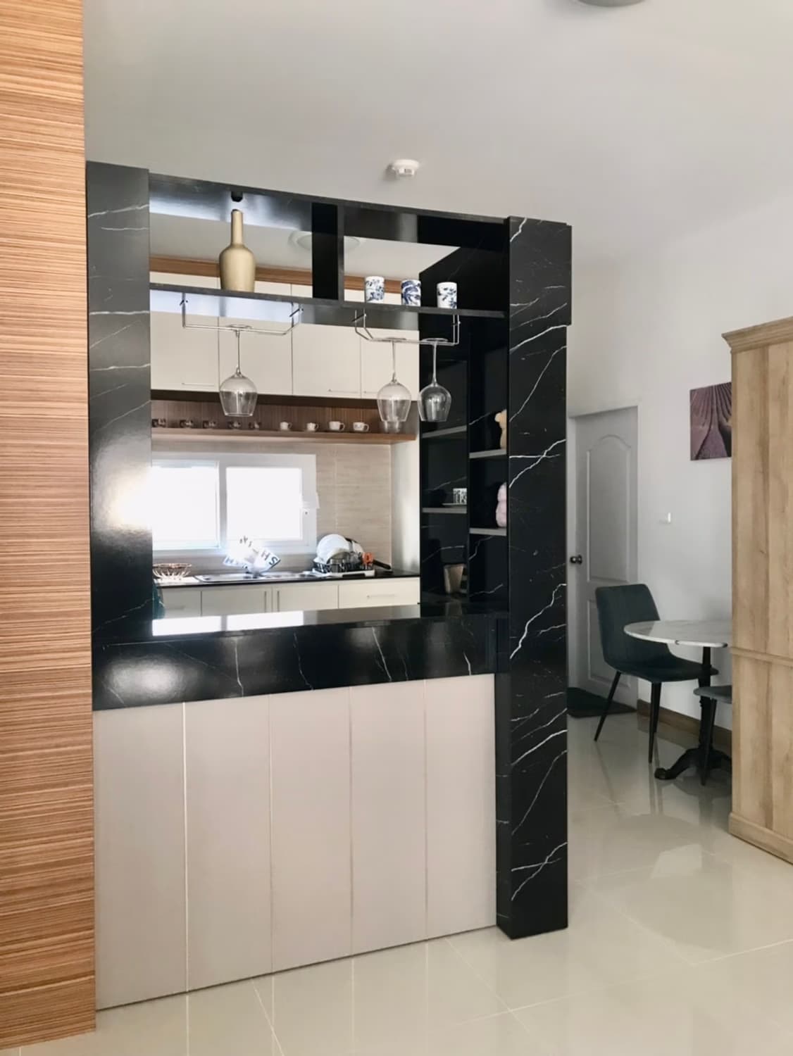 3 Bed House for Rent in Hang Dong - Image 5