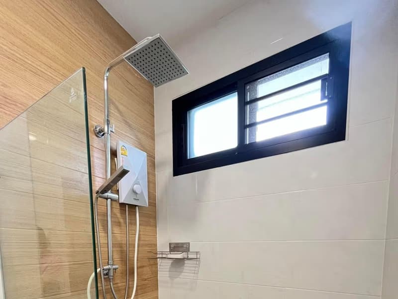 3 Bed House for Rent and Sale in Saraphi