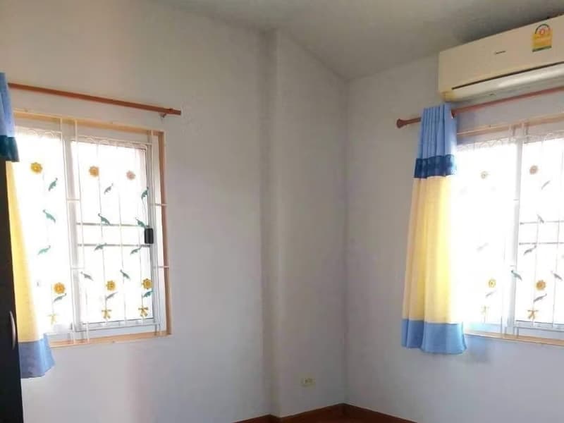 3 Bed House for Rent in San Sai