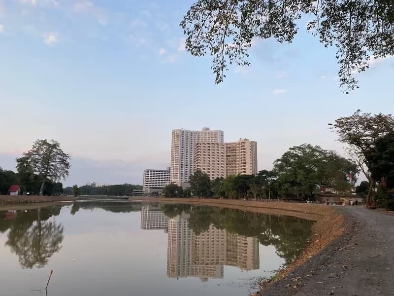 Riverside Condo