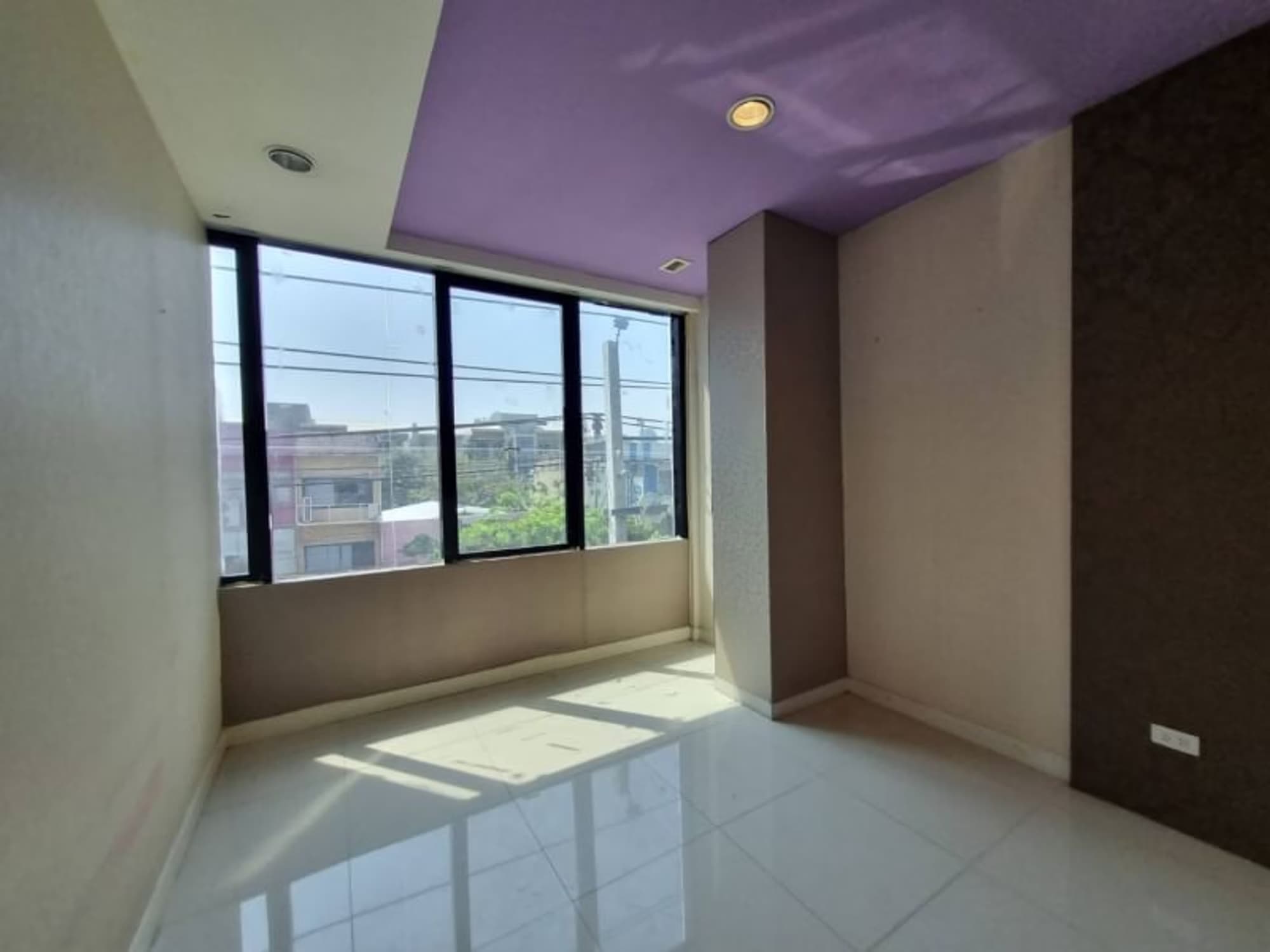 Commercial for Rent in Khlong Toei - Image 12
