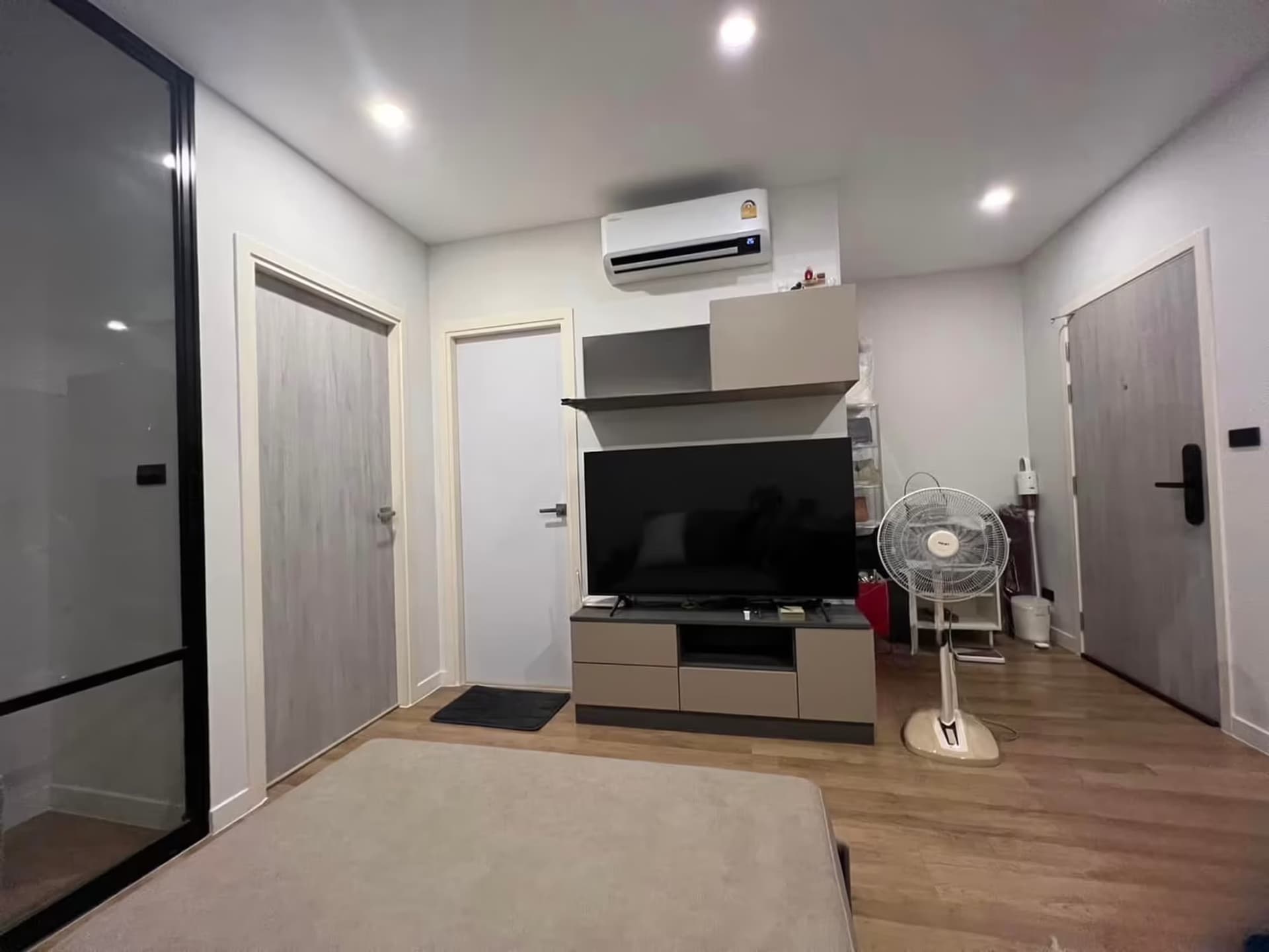  - Image 5